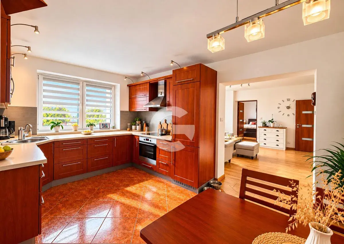 Rodinný dům 5+kk po rekonstrukci | 180 m² | garáž | nízké ná