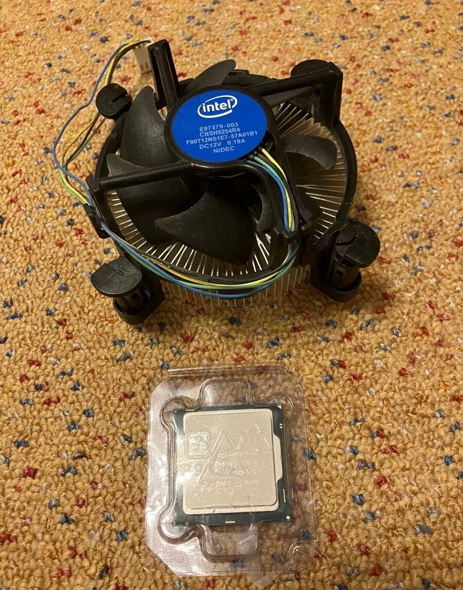 Intel Core i3-6100 + chladič (65 W TDP)