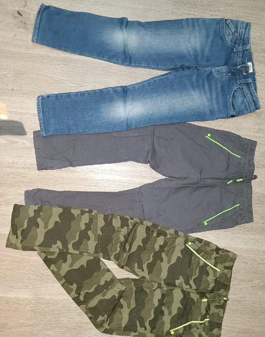 Džíny Armani junior velikost 116 + 2x kalhoty F&F zdarma