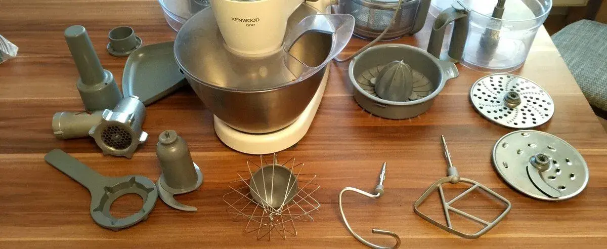 Kuchyňský robot Kenwood