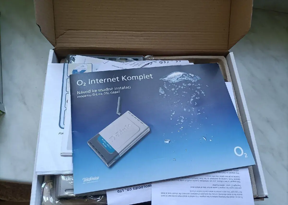 TP-LINK ( ADSL 2+ )