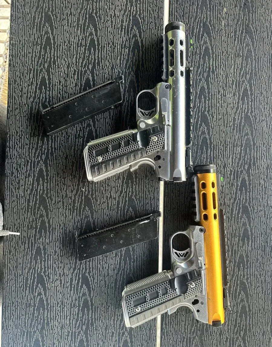 2xGalaxy 1911