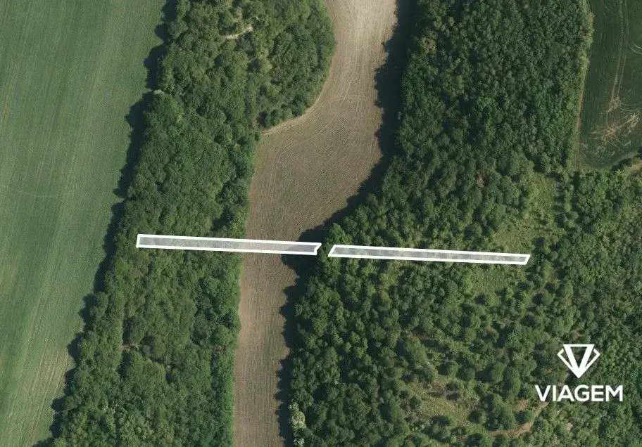 Pole 1 110 m²