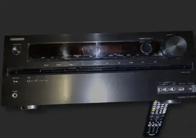 AV Reciever ONKYO TX-NR 525