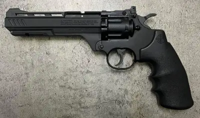 Vzduchový Revolver