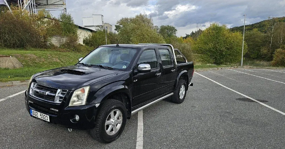 Isuzu D-MAX – 2011, 180 000 km