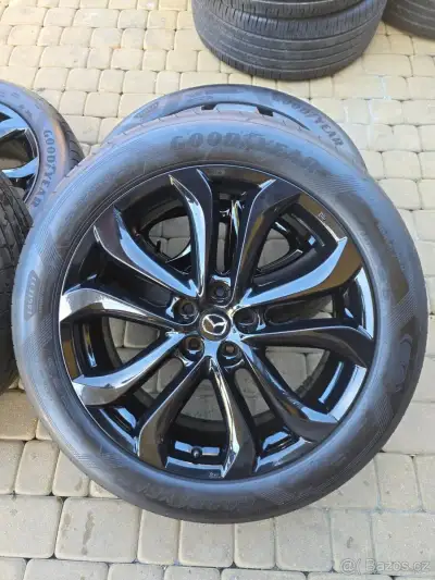 Mazda CX