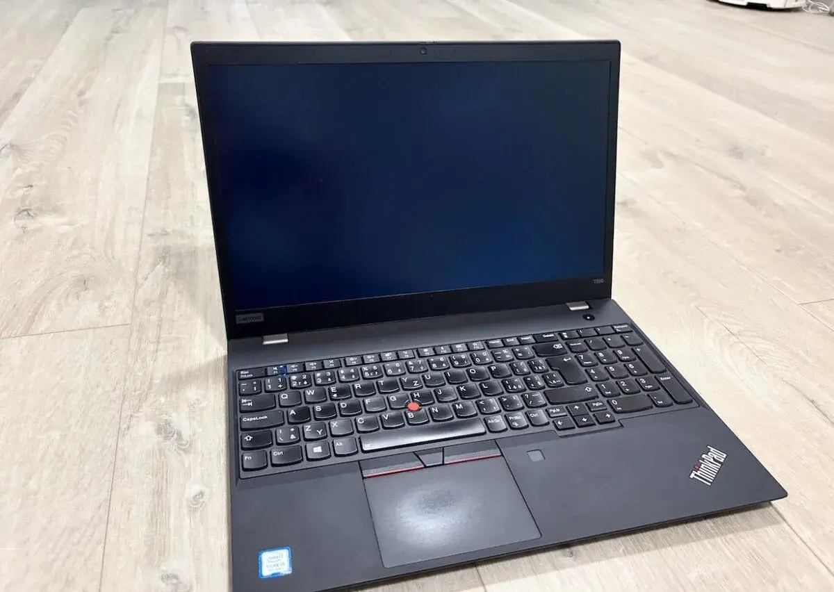 Lenovo T590 i5/1TB/16GB