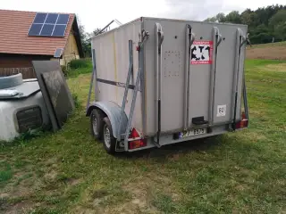 Přívěs na koně zvířata