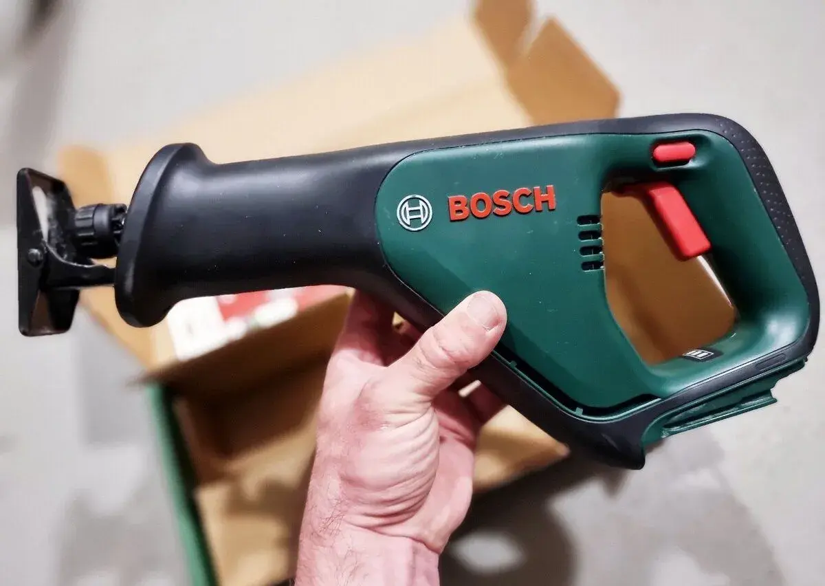 BOSCH AdvancedRecip 18 – aku pila ocaska, v záruce