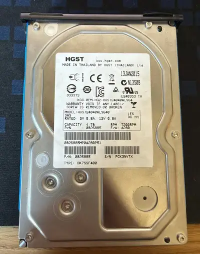 Disky 4TB HDD HGST SAS, 13ks