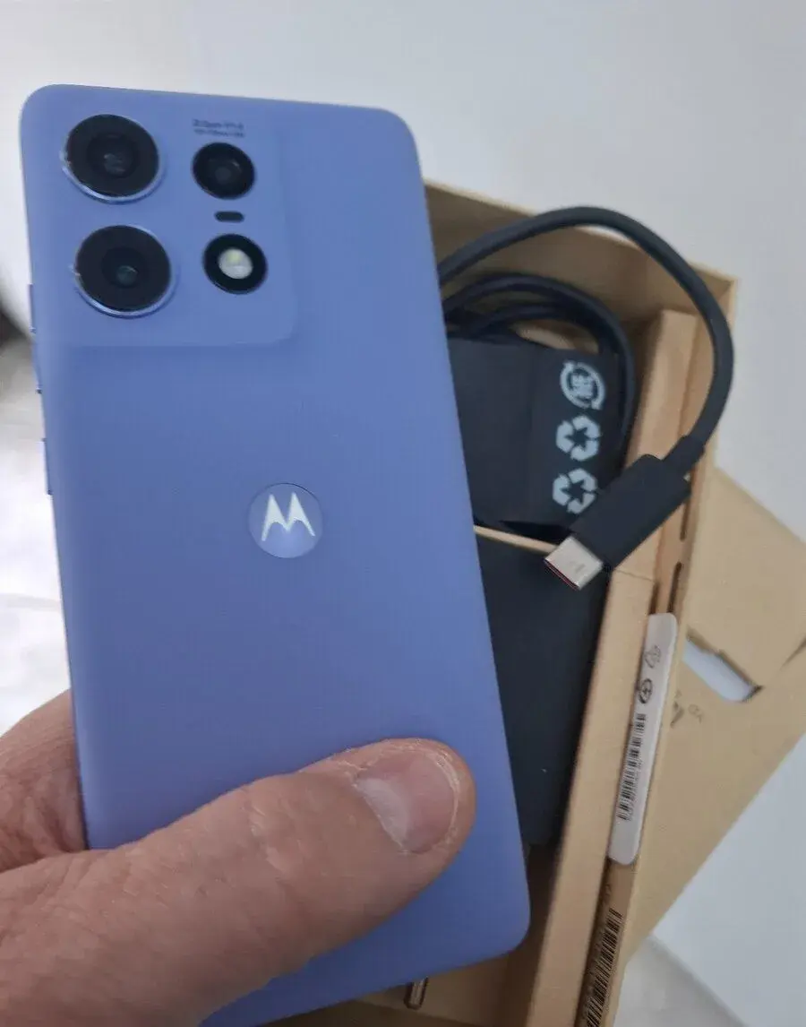 Motorola edge 50 Pro 5G 12GB/512GB
