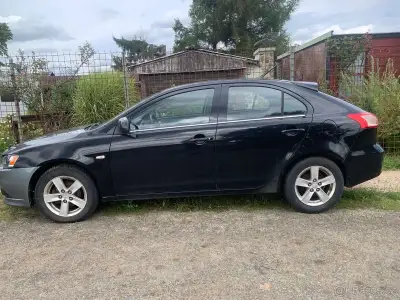 Mitsubishi Lancer – 2010, 220 000 km
