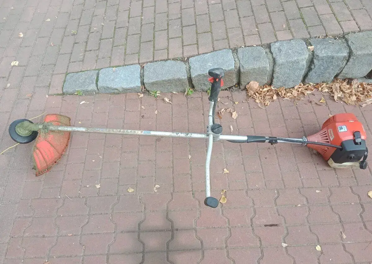 Křovinořez hecht 145