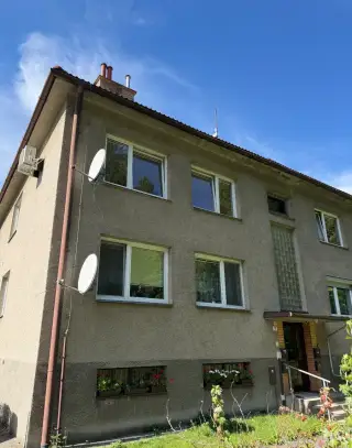 Byt 3+1 78m2 s krbem a zahradou, Vsetín - Semetín