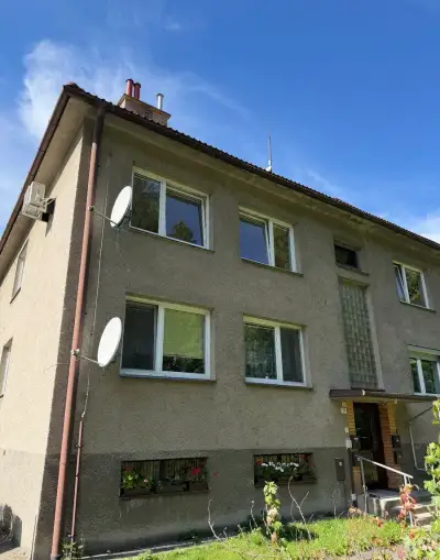 Byt 3+1 78m2 s krbem a zahradou, Vsetín - Semetín