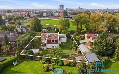 Prodej rodinného domu 5+kk, 245 m², pozemek 1 134 m², Olomou