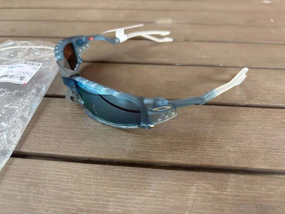 Oakley Plantaris Prizm Deep Water Polarized