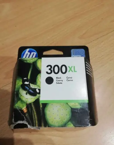 HP 300XL originální inkoustová kazeta černá CC641EE