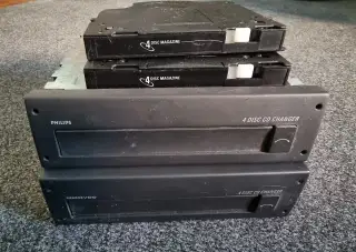 CD měnič Philips pro GM OPEL