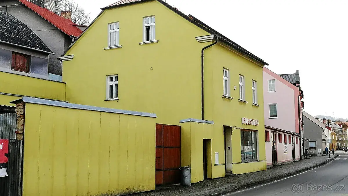 Fulnek - dum k bydlení i podnikání
