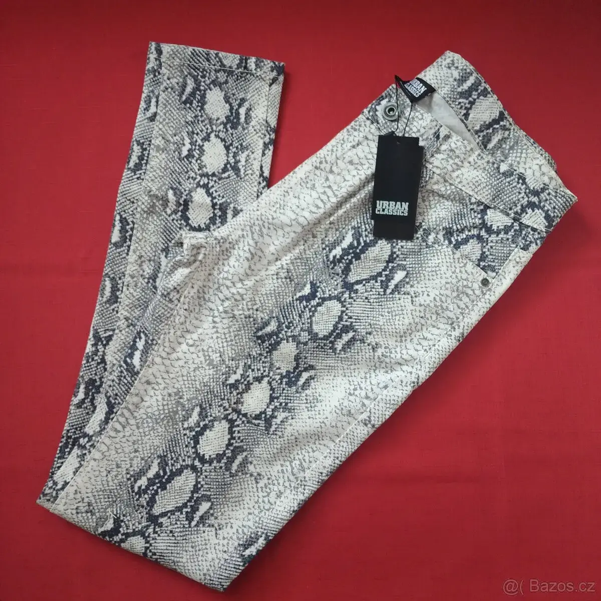 Kalhoty s hadím potiskem Urban Classics vel.29 NOVÉ