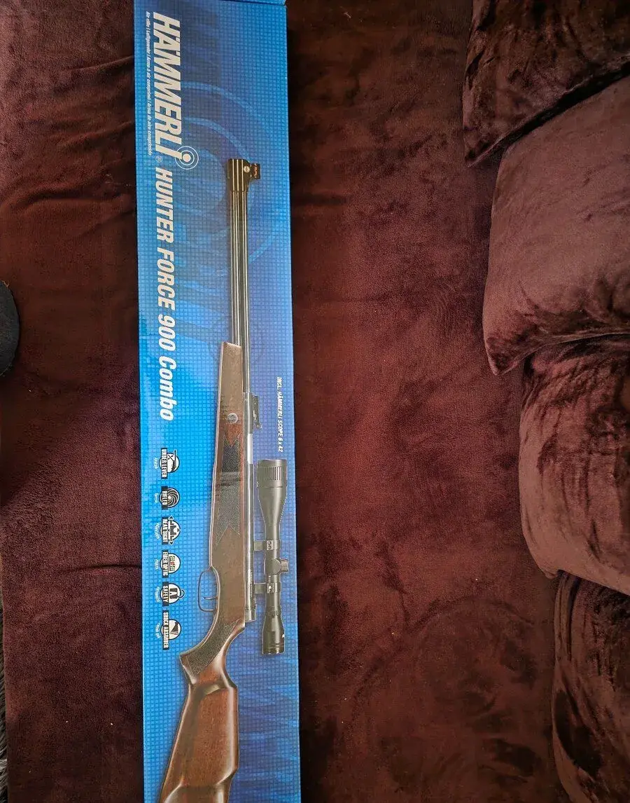 Vzduchovku Hammerli Hunter Force 900 Combo cal.4,5mm