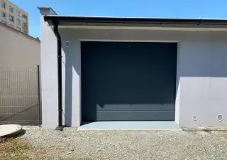 Pronájem garáže 28 m² - 7m x 4m Svitavy ul. Lázeňská