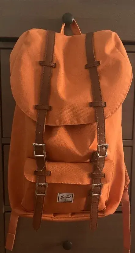 Oranžový batoh Herschel