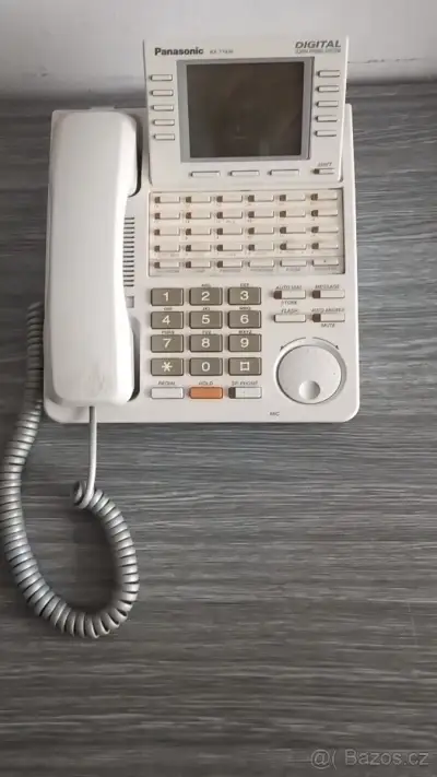 Systémový telefon PANASONIC KX-T7435
