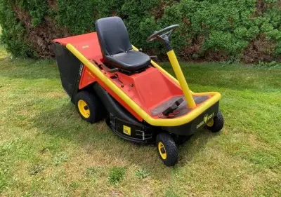 Zahradní traktor,rider Etesia Bahia 80 ,Volf Garten