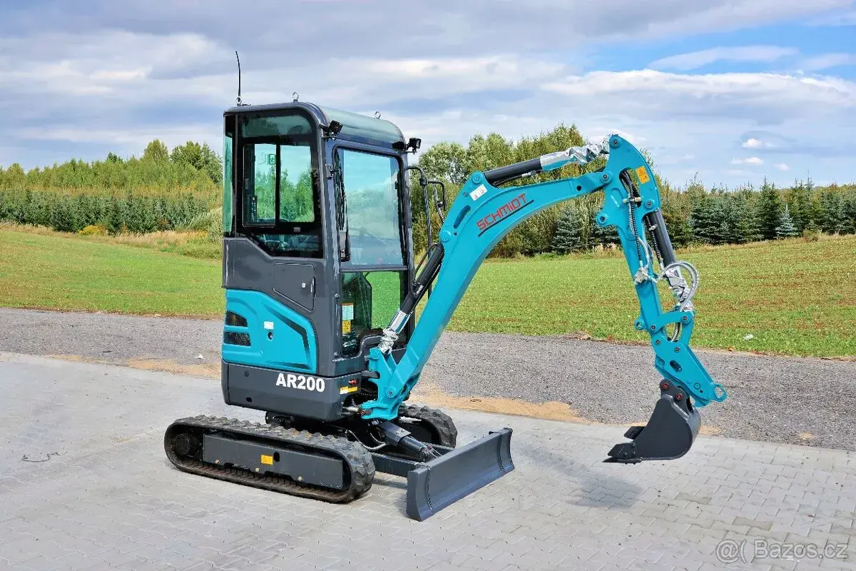 minibagr, rypadlo,motor Kubota,2 rychlosti, roztah.podvozek