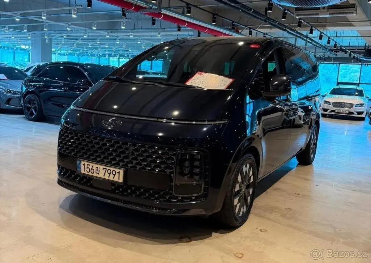 Hyundai Staria – 2022, 79 000 km