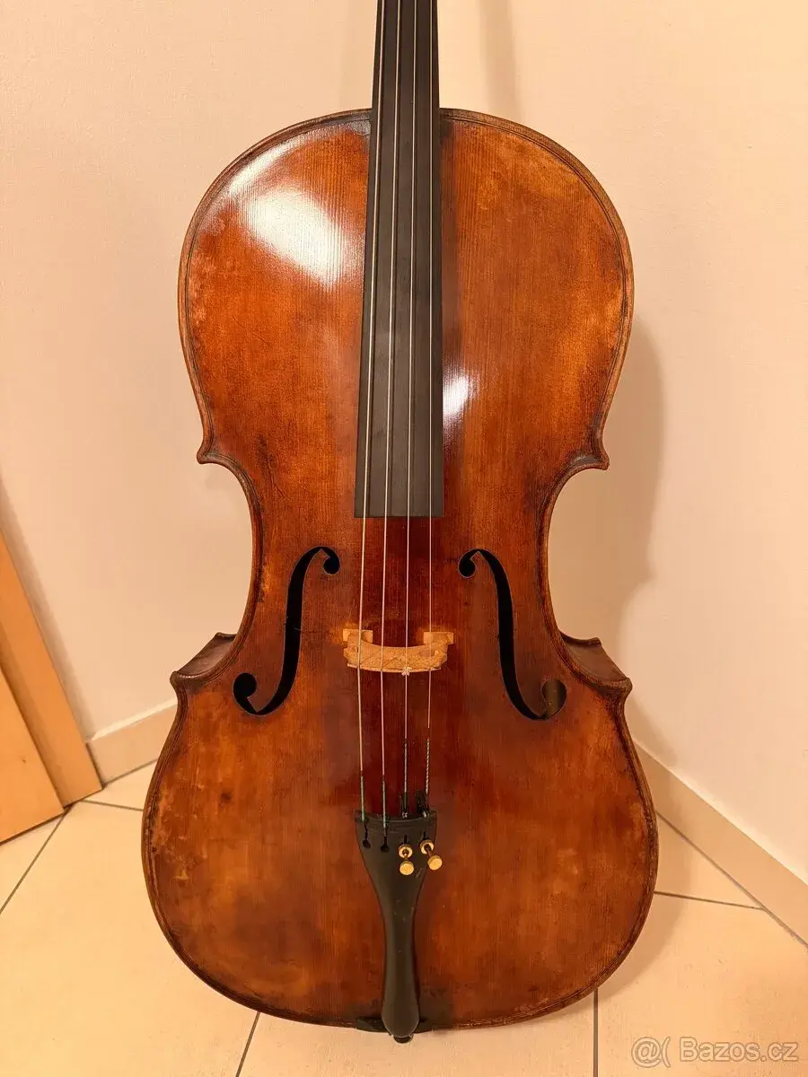 Krásné 4/4 violoncello