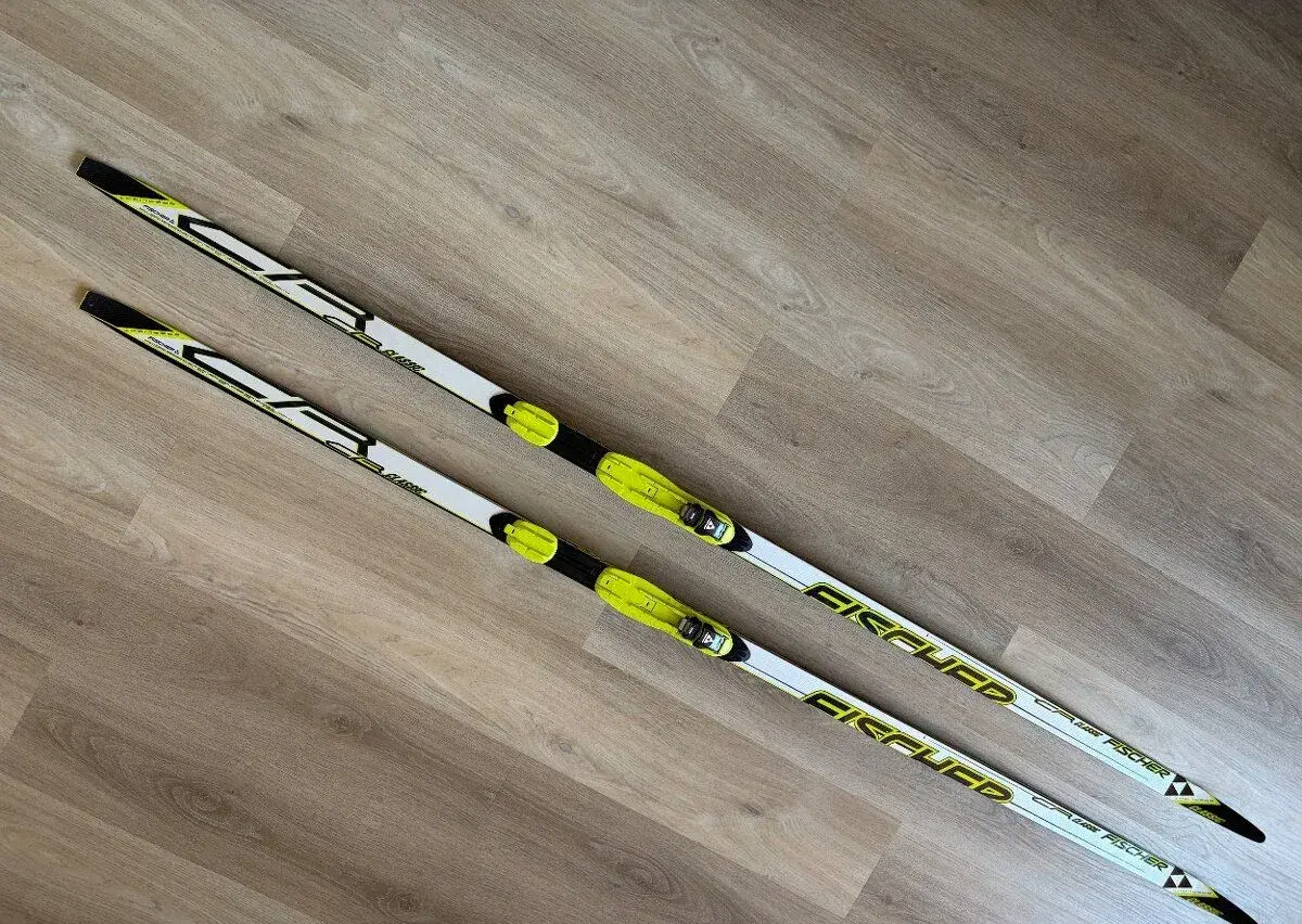 Běžky Fischer CR Classic Basalight 202 cm + SWIX vosky