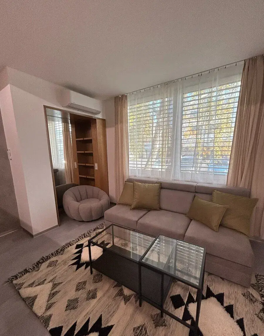 Pronájem vybaveného apartmánu