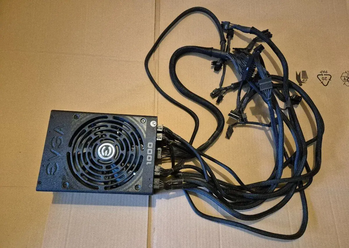 Pc zdroj EVGA SuperNOVA 1000 G2
