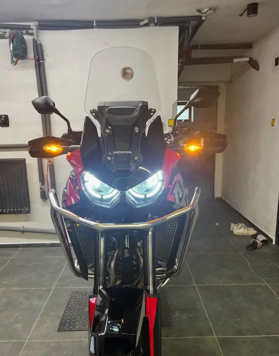 Africa Twin 1100