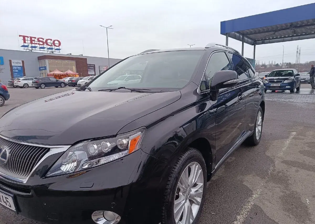 Lexus RX450 – 2010, 225 000 km