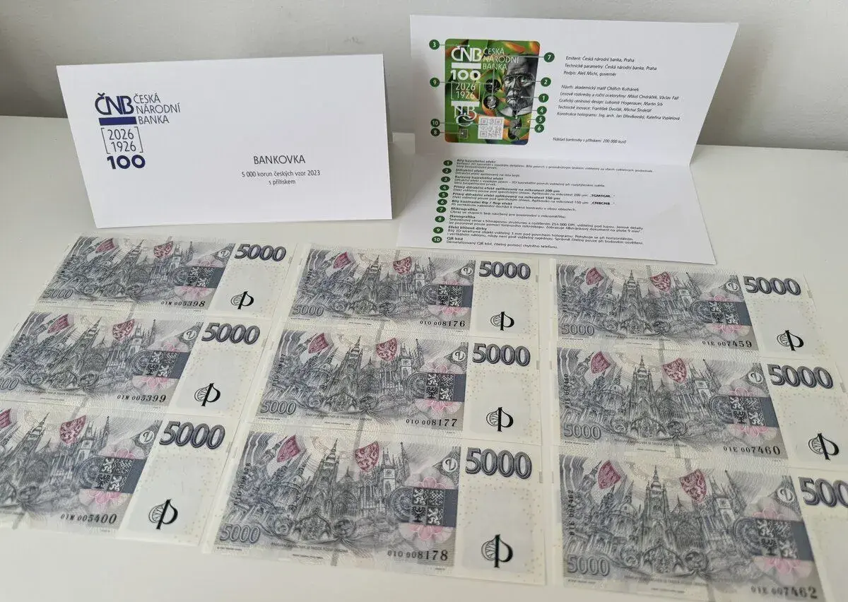 Pamětní bankovky 5 000 Kč (100 let ČNB) – UNC stav (různé sé
