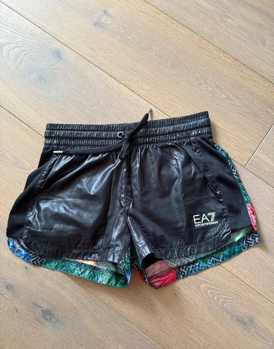 Dámské kraťasy EA7 Emporio Armani