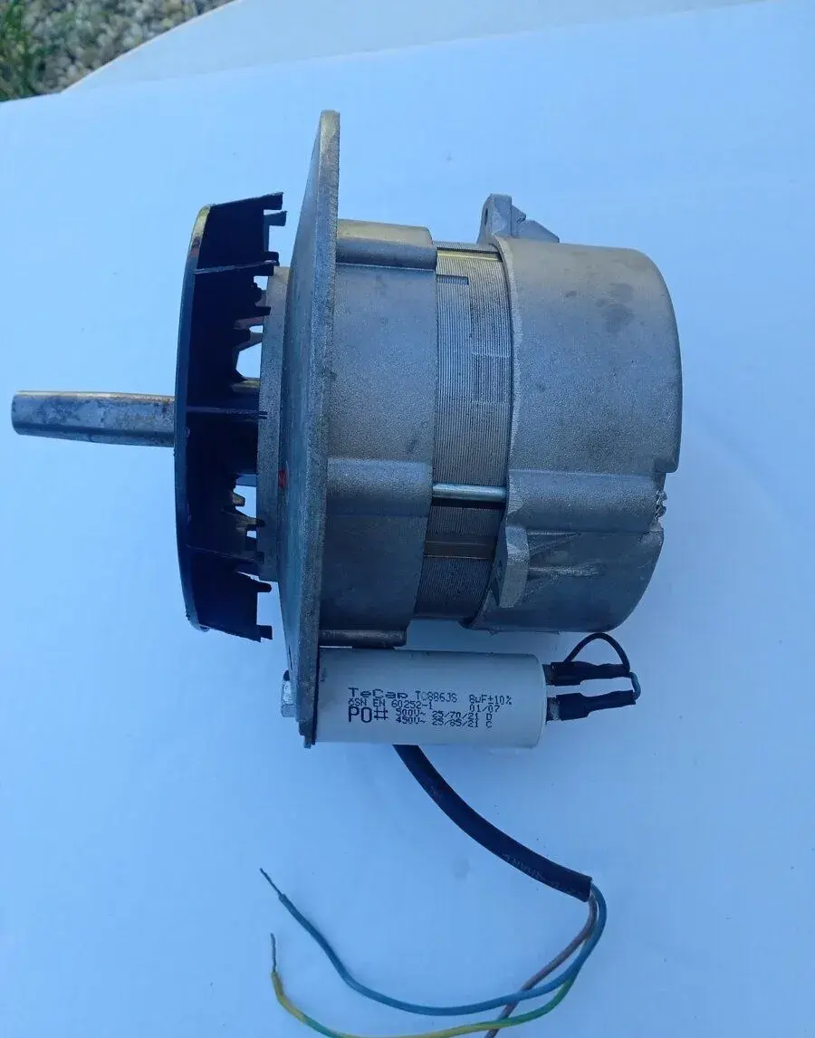 Elektromotor na 230-240V s rozběhovým kondenzátorem