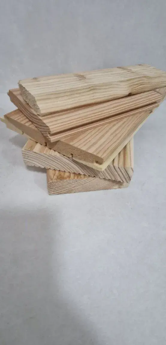 Modřínový fasádní obklad