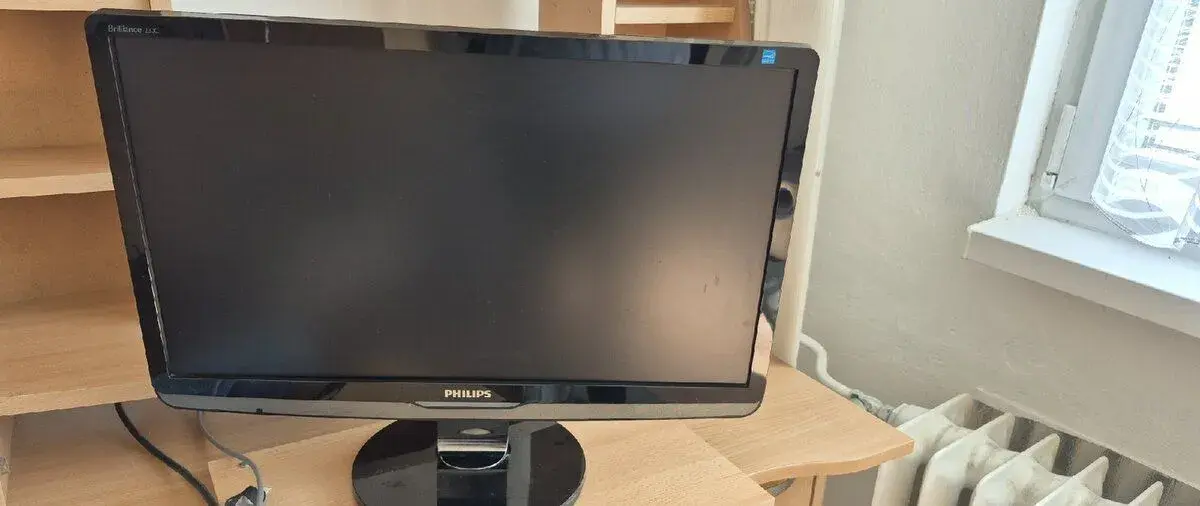 Philips Brilliance 23" monitor – HDMI, DVI, VGA