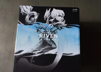 Sběratelská soška Riven Unlocked od Riotu