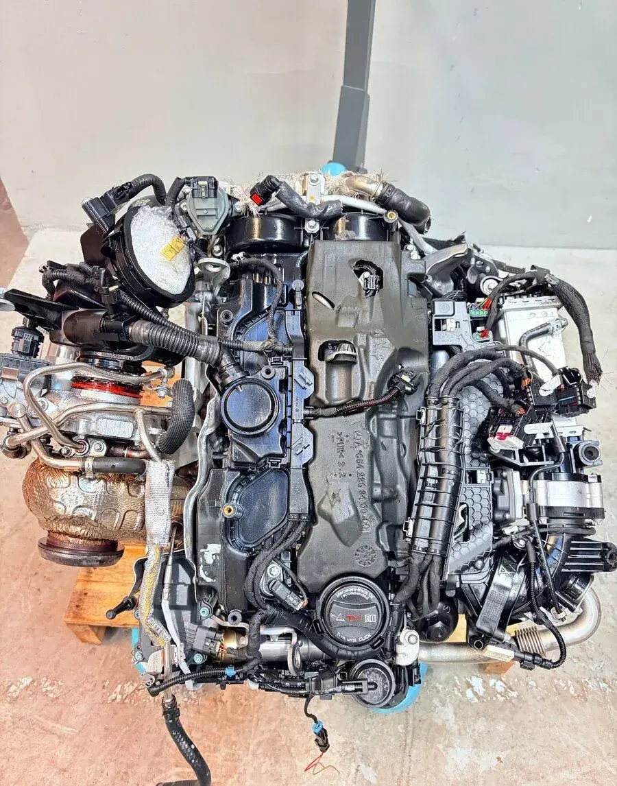 Mercedes-Benz – 2020, 17 000 km
