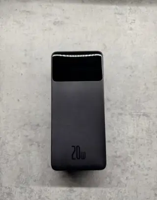 Powerbanka 30000 mAh 111Wh