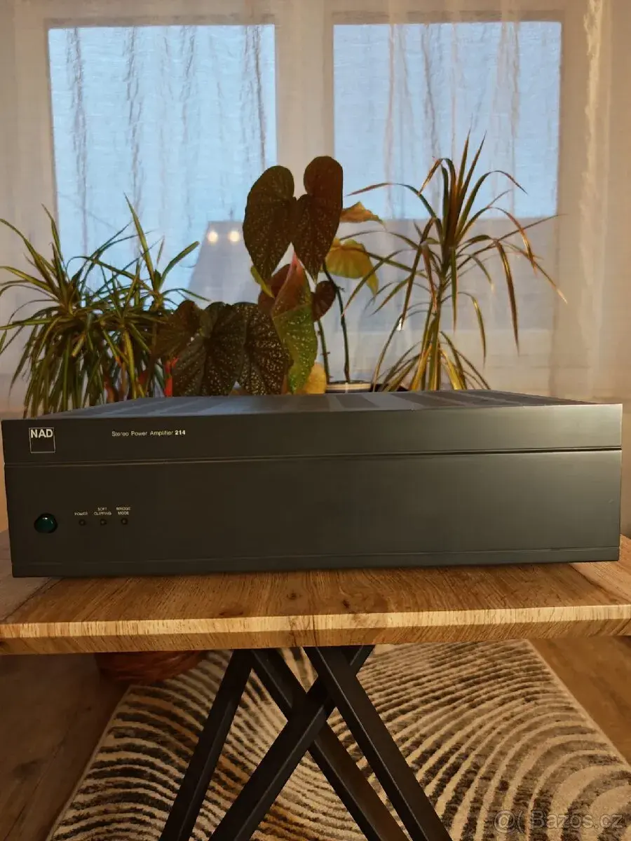 NAD 214 (po servisu)