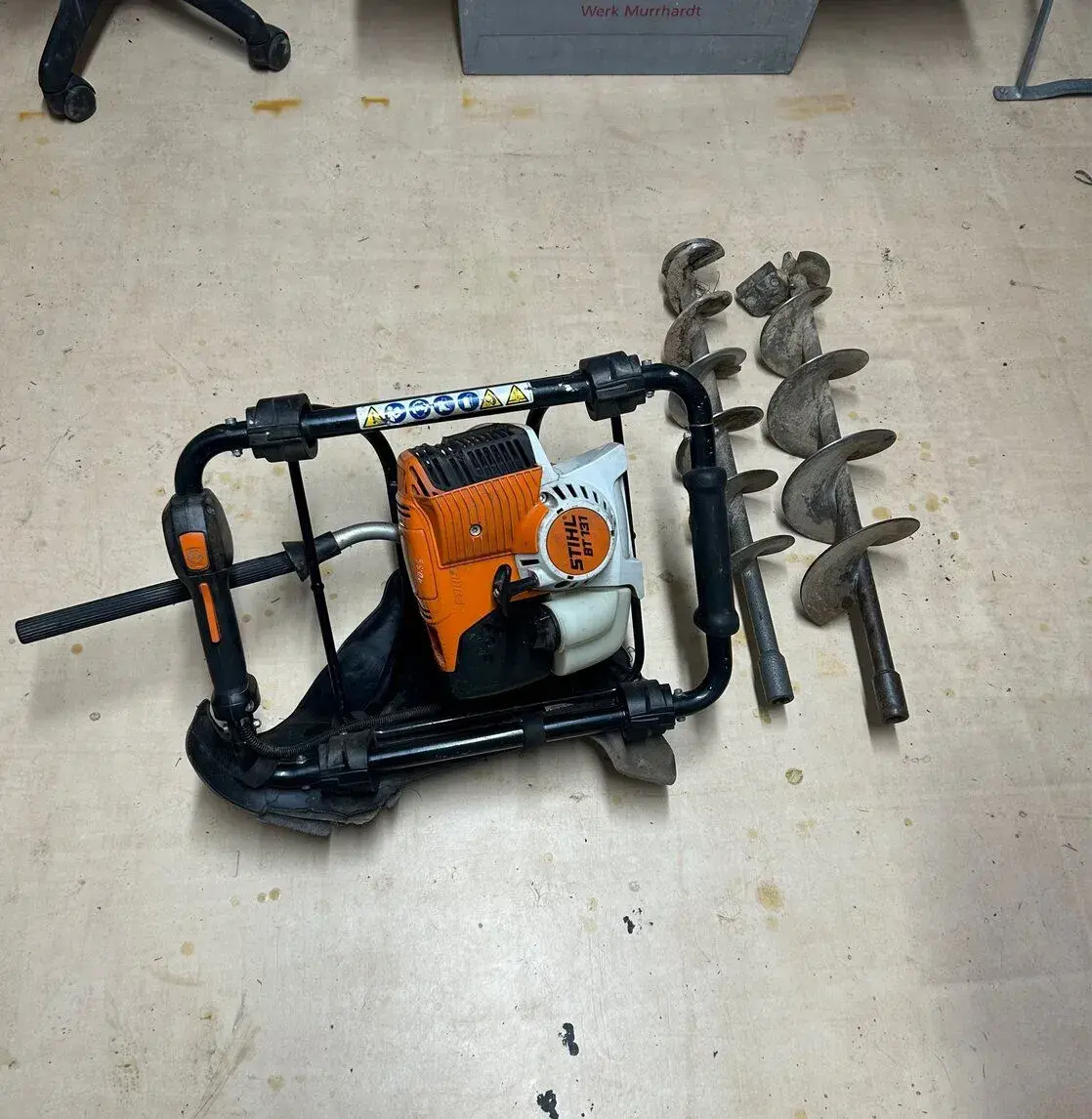 Jamkovač STIHL BT 131
