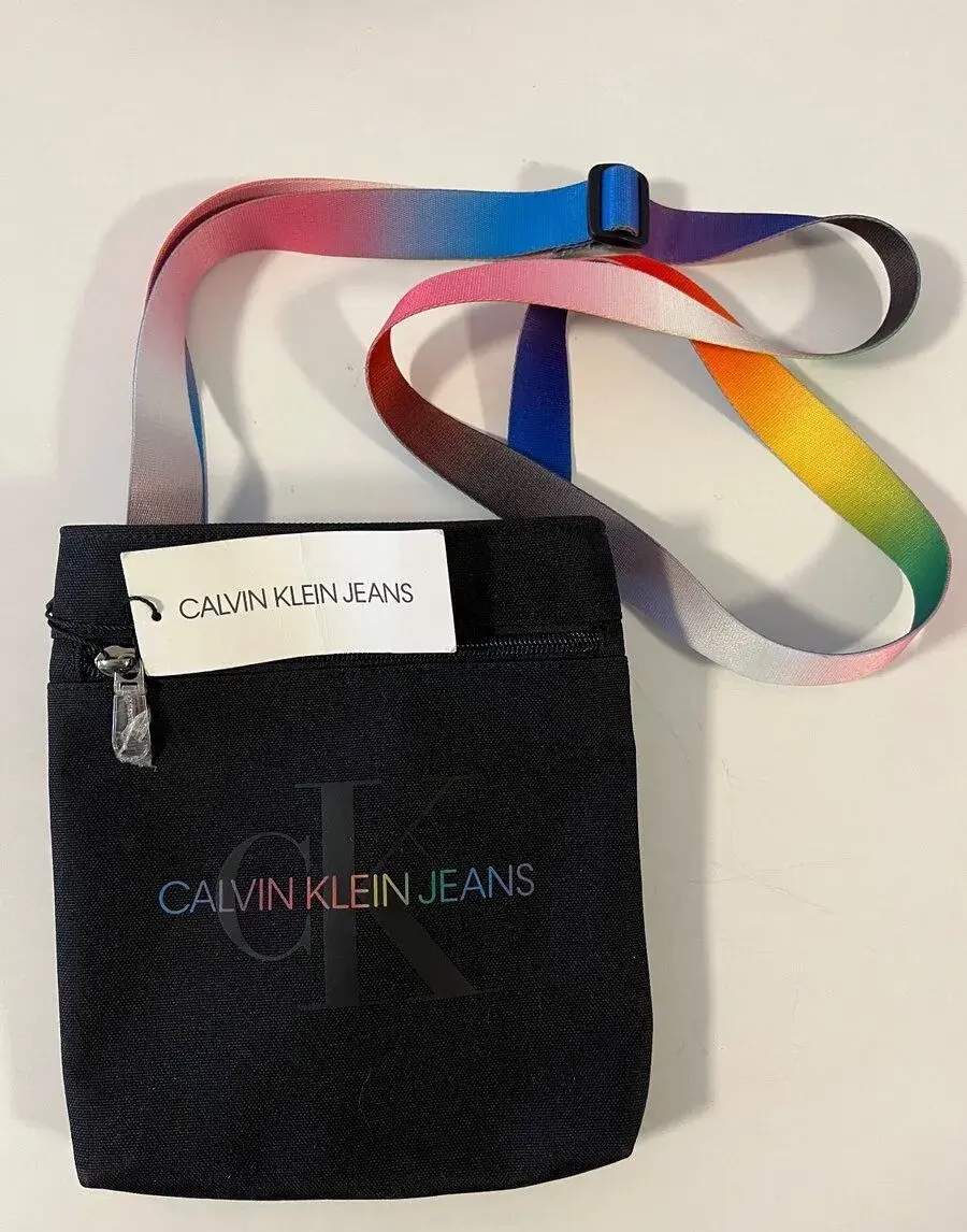 Calvin Klein (Pride)